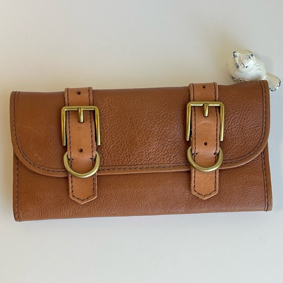 Fossil Handbags - Fossil Long Live Vintage Genuine Leather Wallet